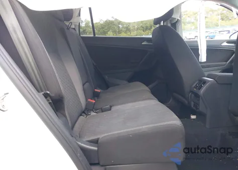 2021 Volkswagen Tiguan 2.0T S z USA, uszkodzony, nr VIN 3VV0B7AX2MM059621